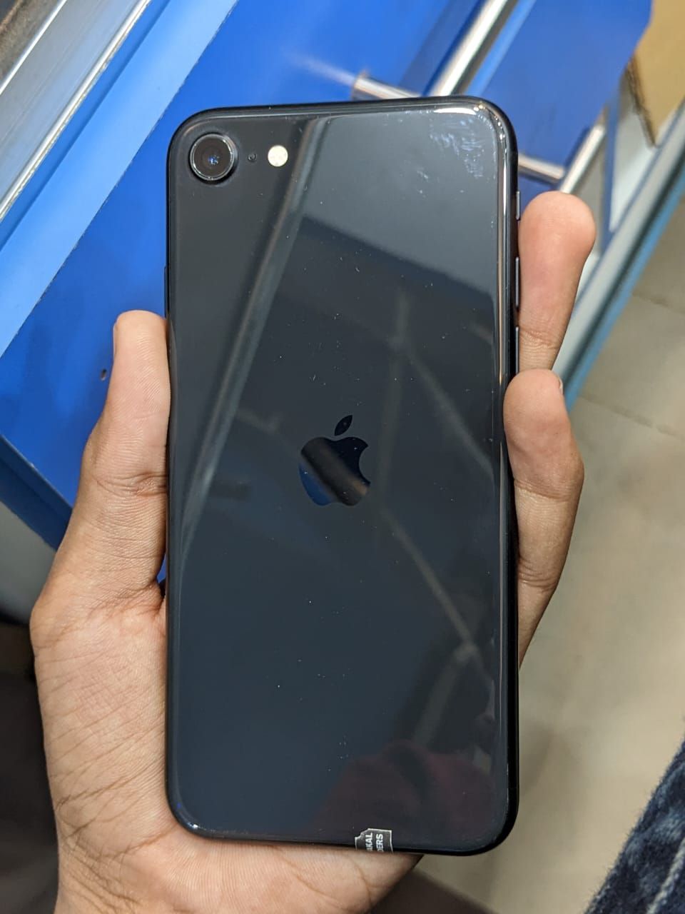 IPHONE SE 2020 by Waqas Ahmed