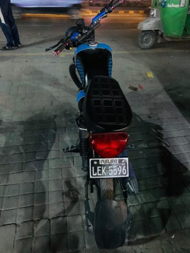 Bolt honda cd 70,2007 by Farukh Zafar