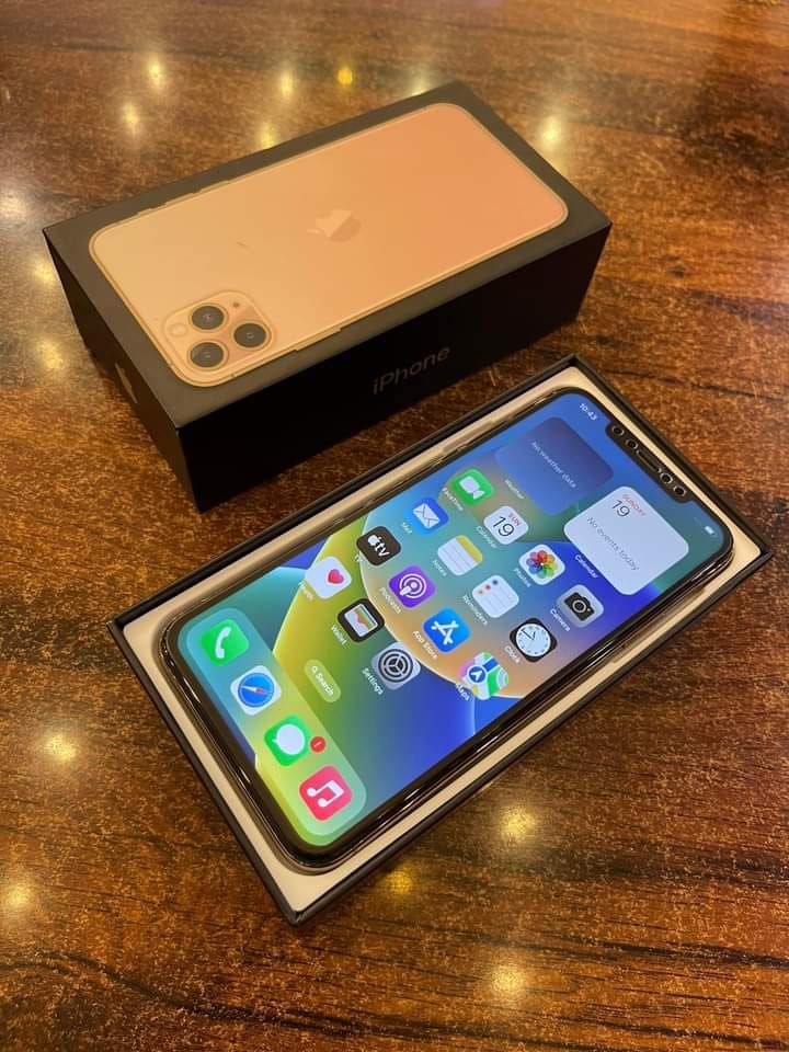 IPhone 11 Pro Max 256 GB good condition03461780902 my watsup by Noman Dk