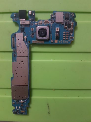SAMSUNG S7 EDGE BOARD by Muhammad Binyameen