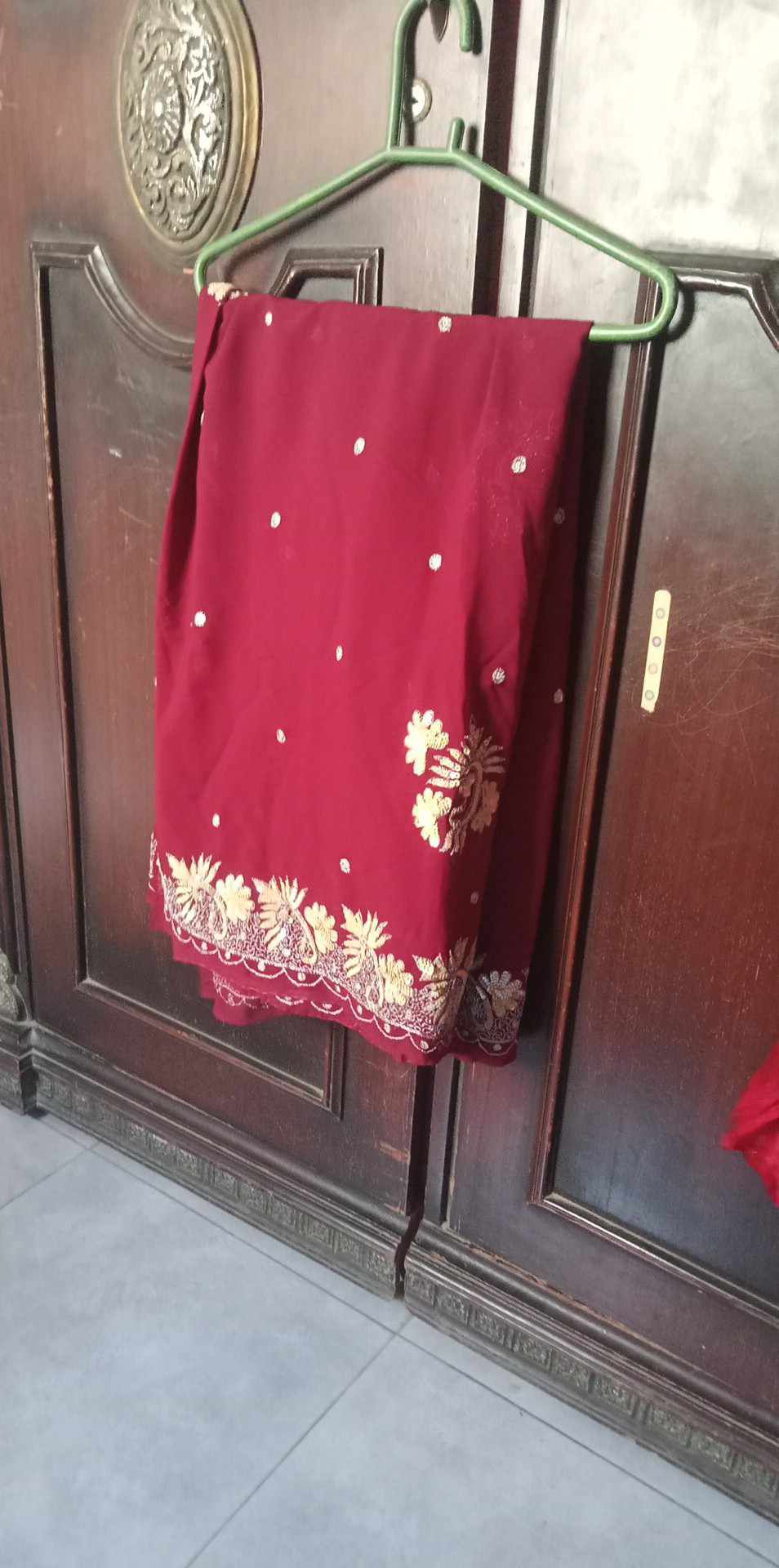 Beautiful dreeses in your range by Farhan Ghous