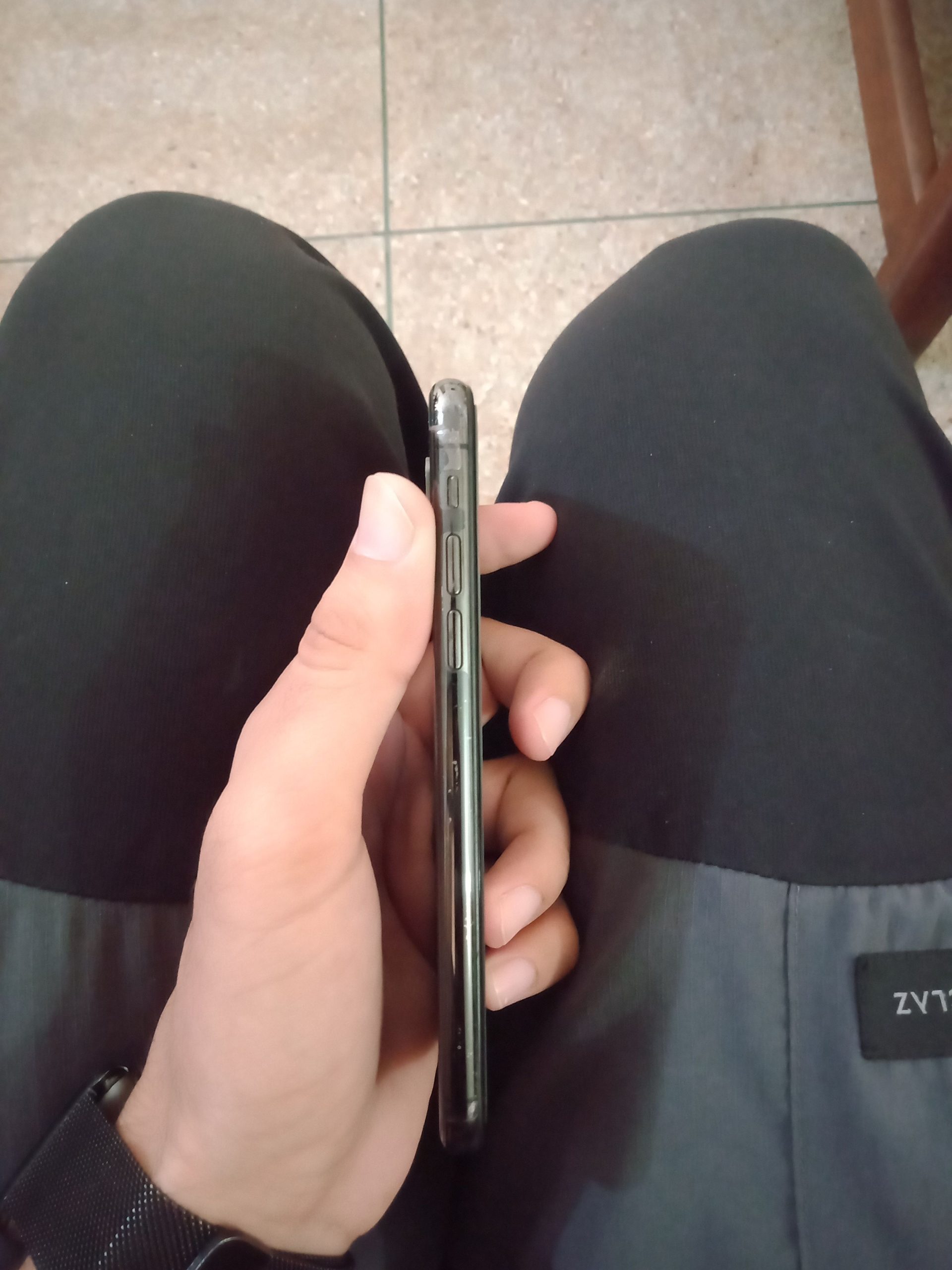 Iphone x by Hamza Hanif