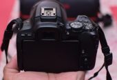Canon 200d with 18/55 Stm lens by numan salahudin
