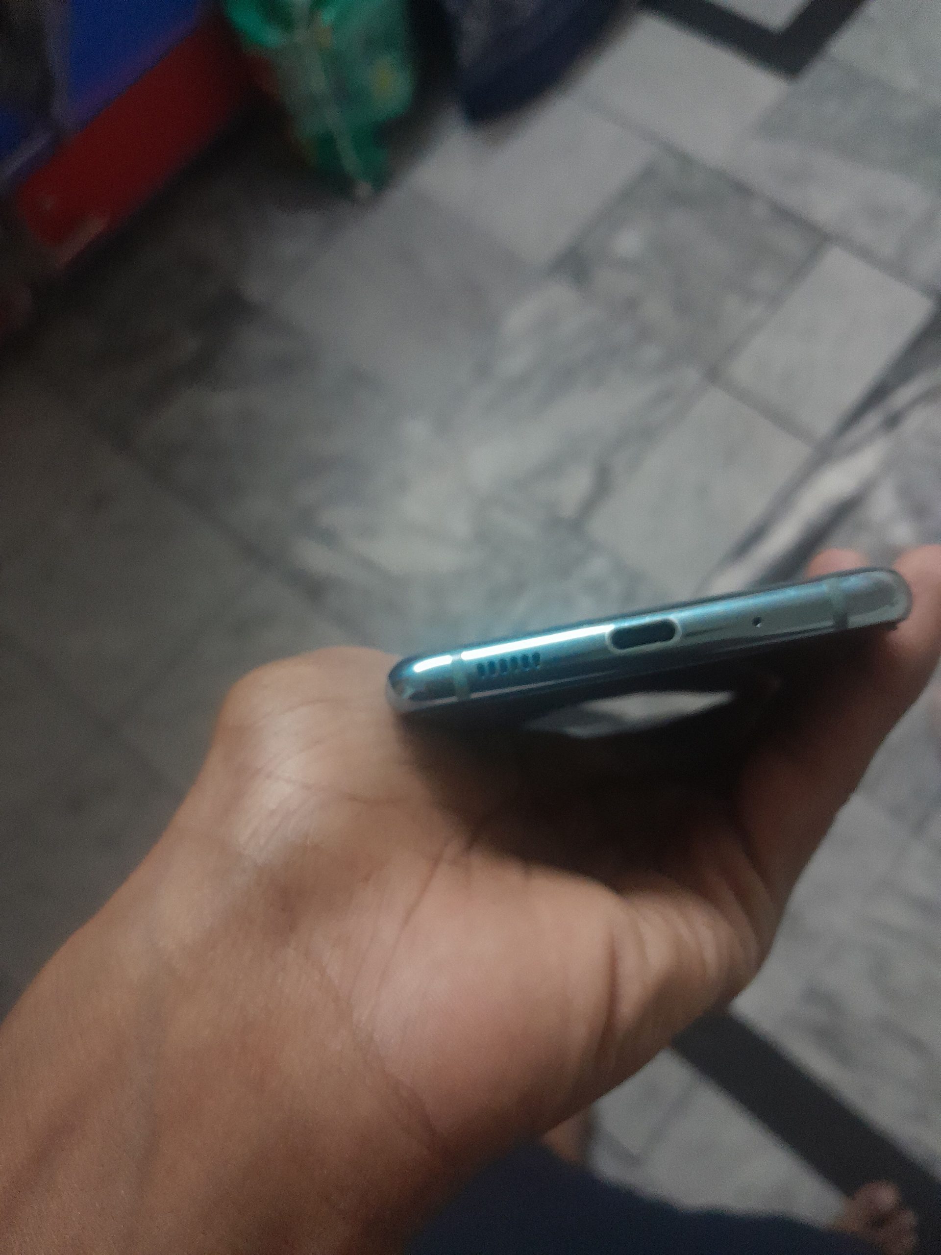 S20fe 6gb 128gb by Ans Khan