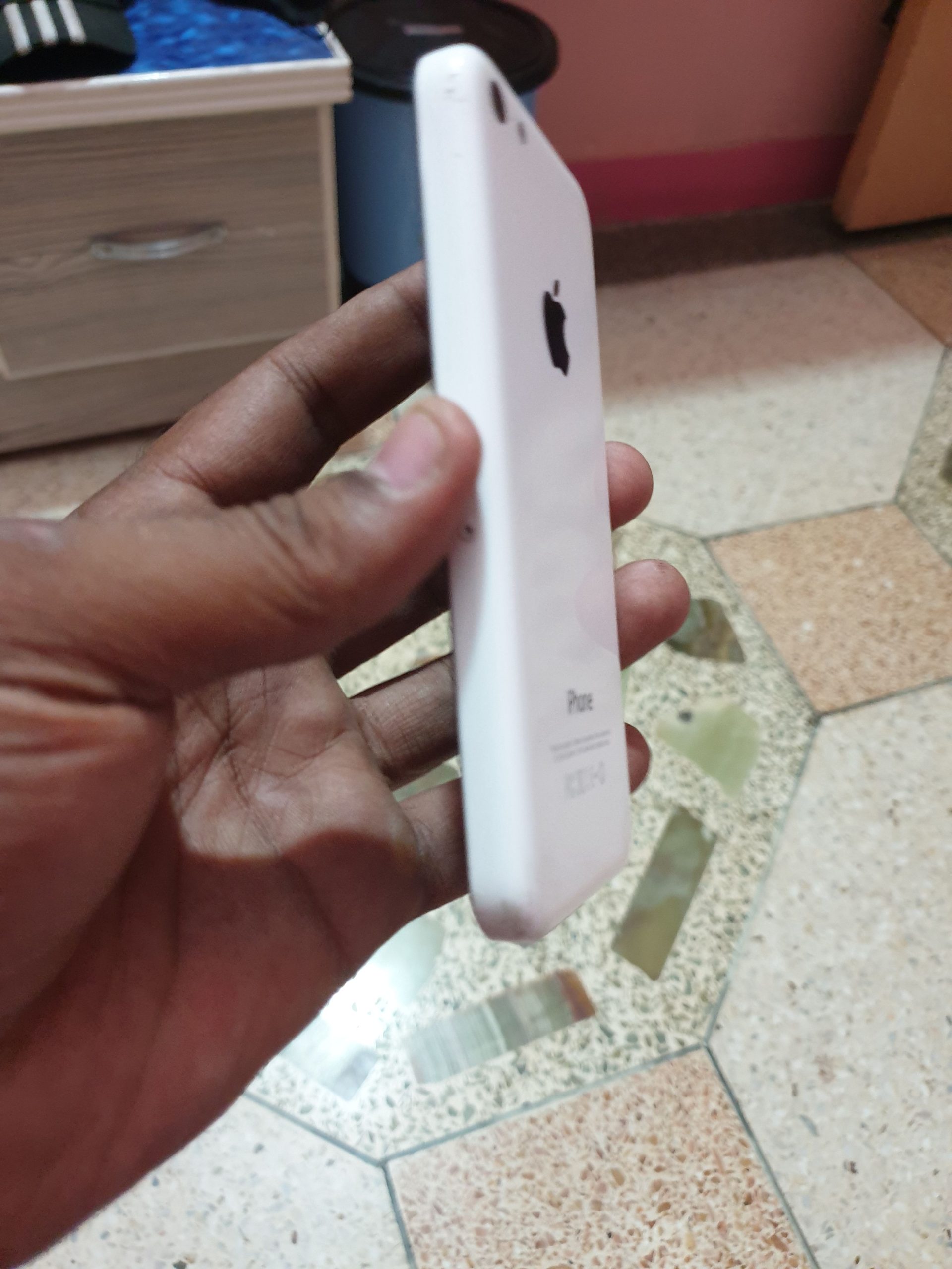 IPhone 5c Non pta by Daniyal Ahmed