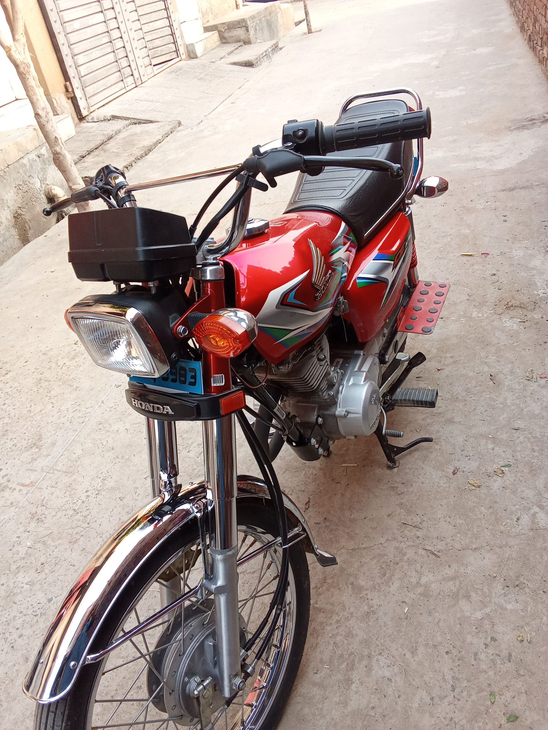 Honda 125 by Abubakar Nadeem Nadeem