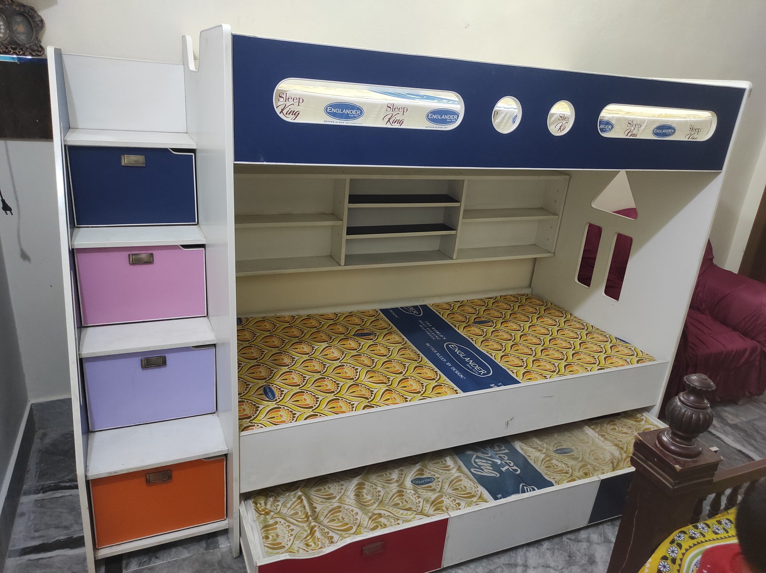 Triple bed by Abrar Ahmad