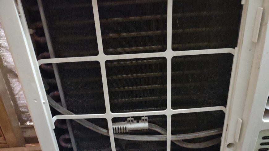 Skywood window Ac pona ton like new condition by shehroz official