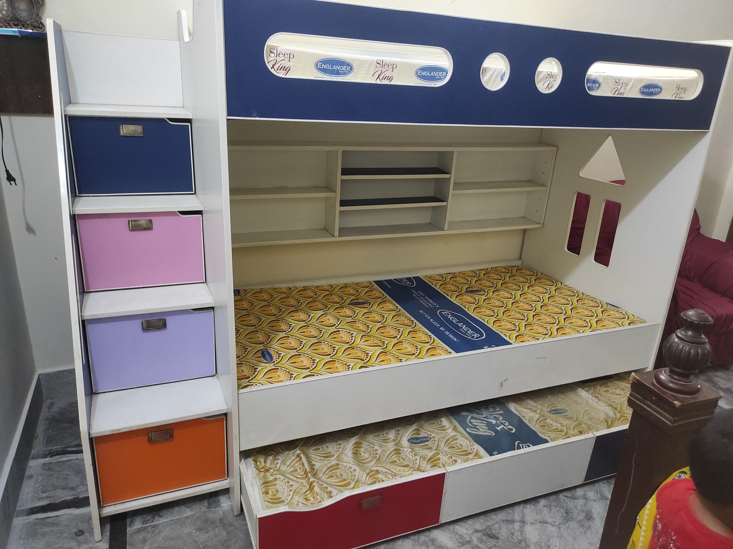Triple bed by Abrar Ahmad