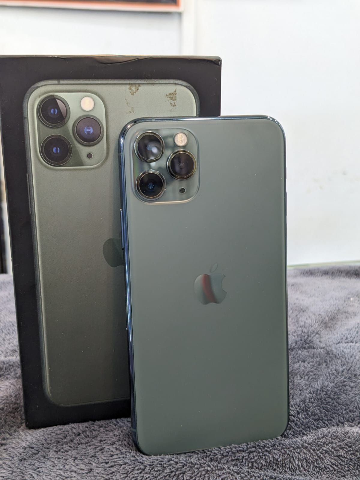 IPHONE 11 PRO by Waqas Ahmed