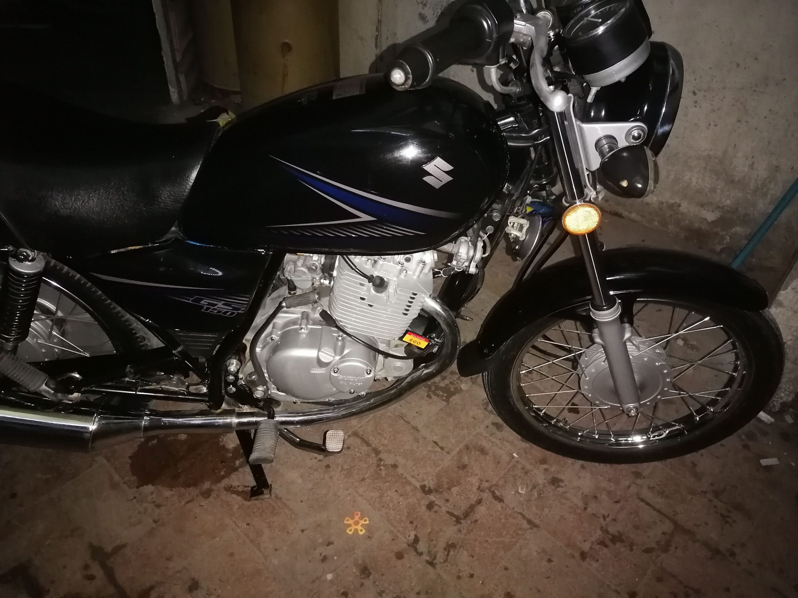 Suzuki GS 150 brand new 2023 model unregisted by Amir Latif
