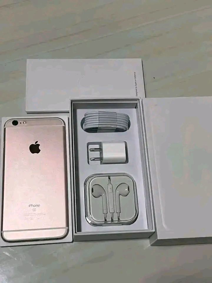 IPhone 6s plus 128 GB complete box my WhatsApp number 03489170774 by Taimur But