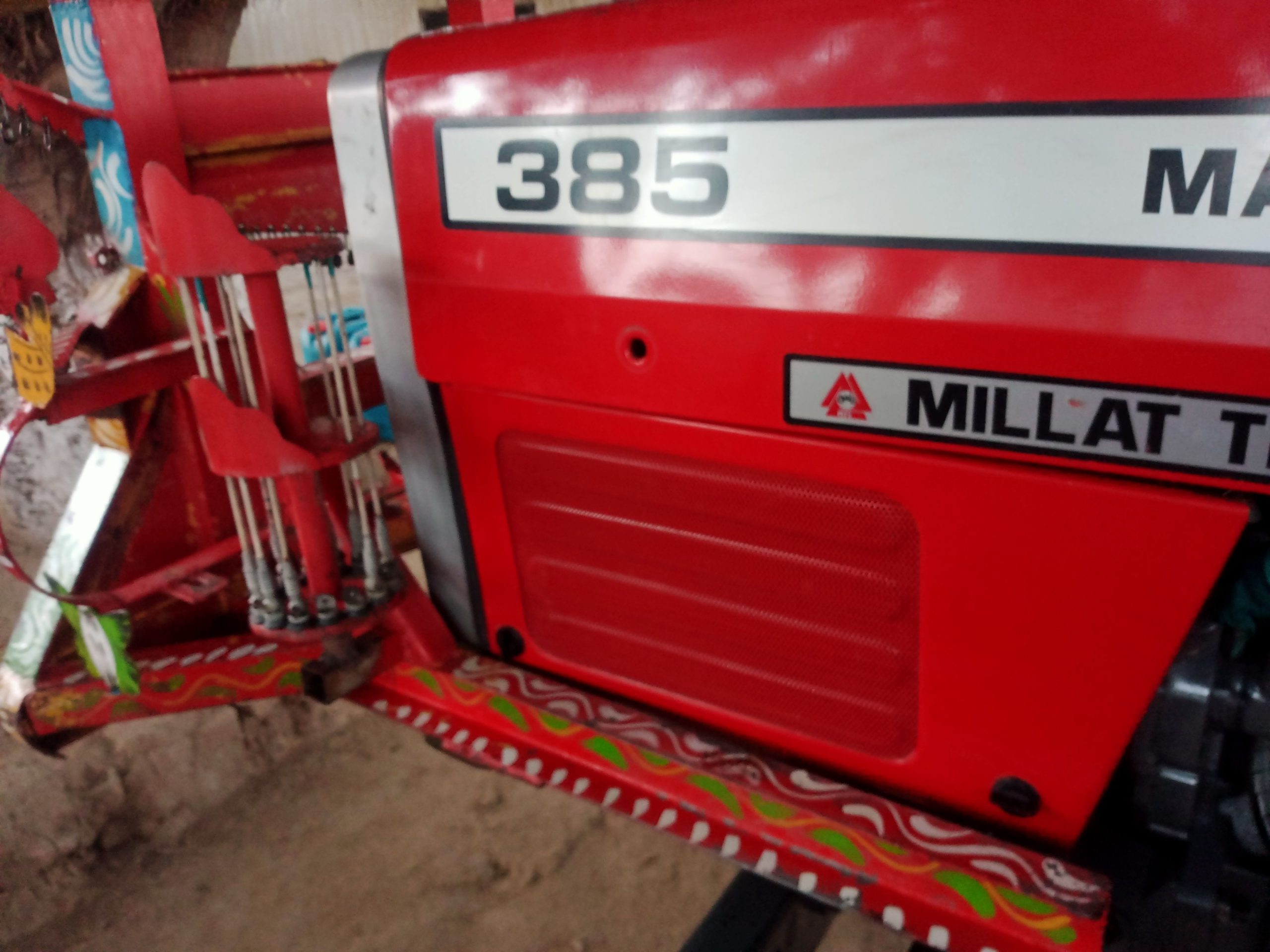 Massey ferguson 385 by JAVED KHAN