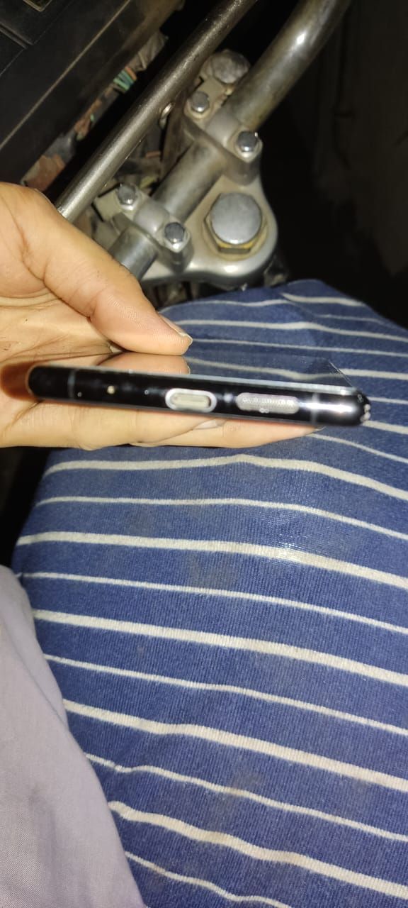 Sony Xperia 1 non PTA best aur pubg 10.9 condition very very nice all by ZR ZALAM Khan