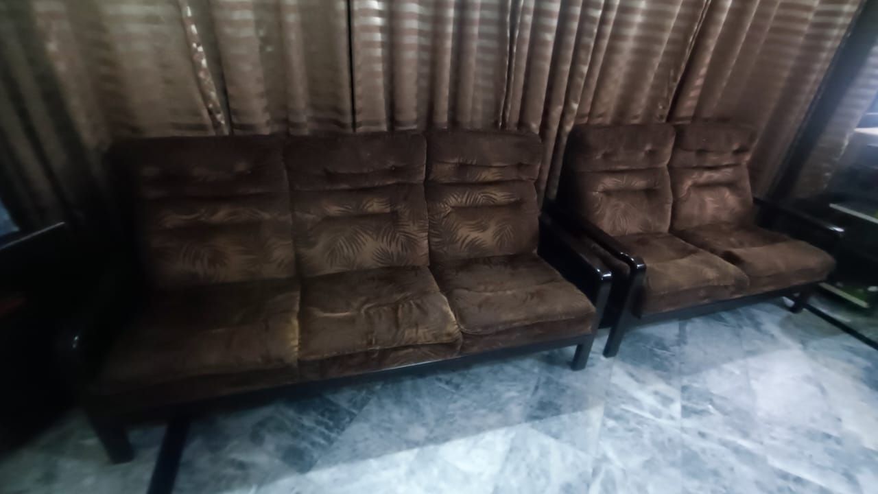 Sofa set by Huma Butt