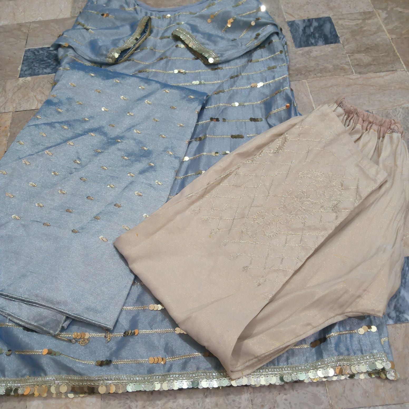 1 bar use hue hen by Mohammad Arif