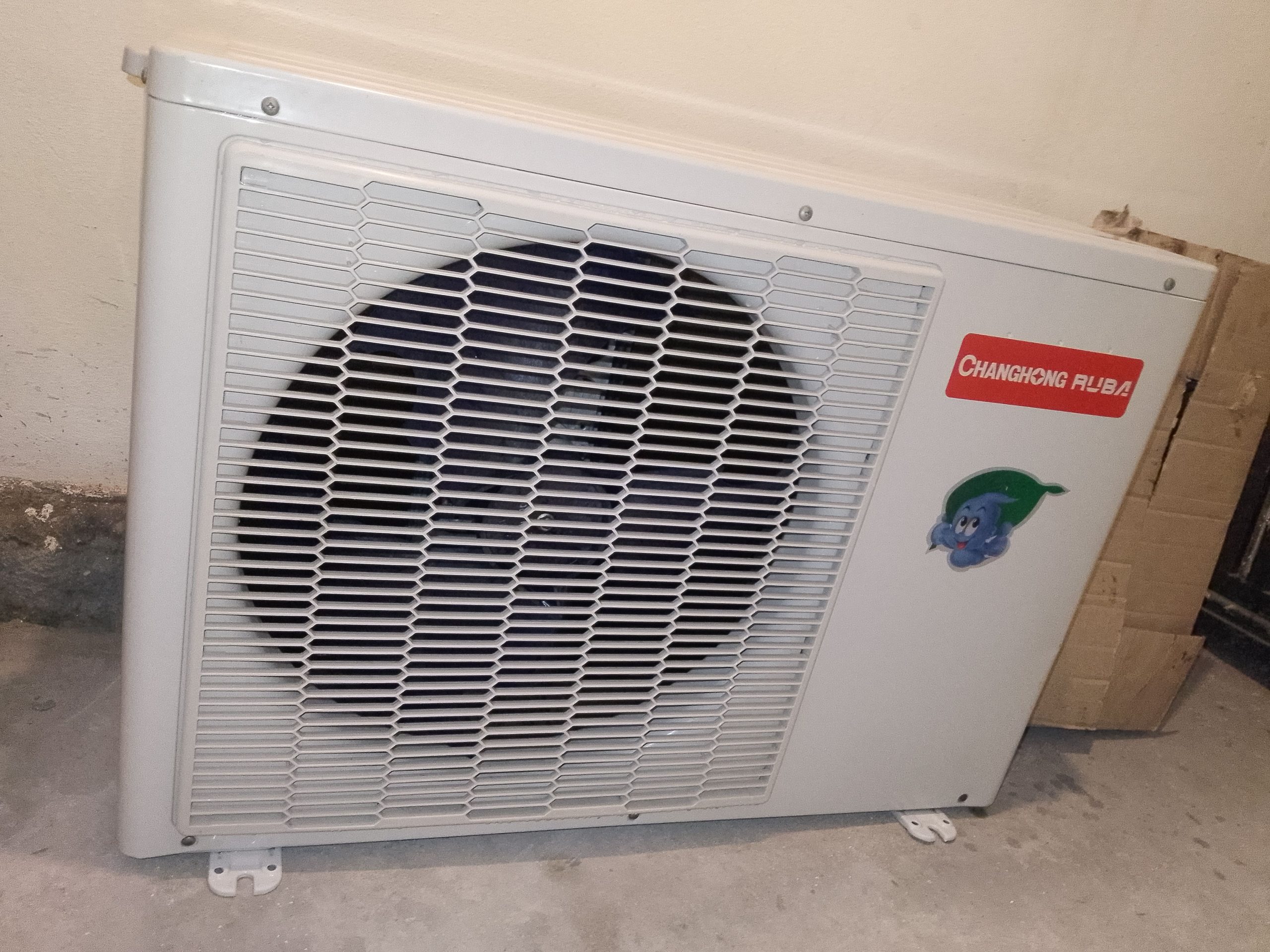 CHANGHONG RUBA DC INVERTER 1.5TON by Haris khan Khan