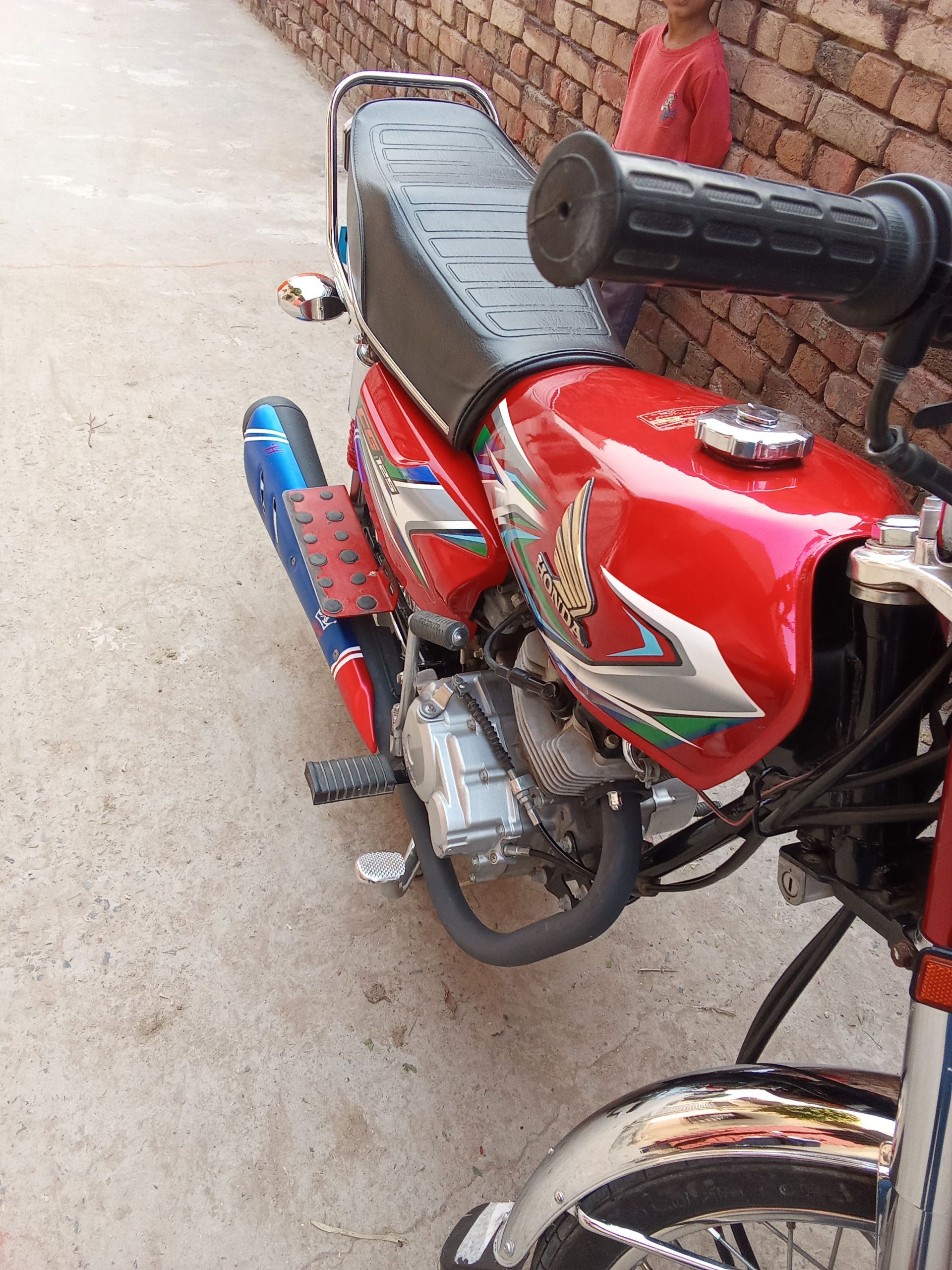 Honda 125 by Abubakar Nadeem Nadeem