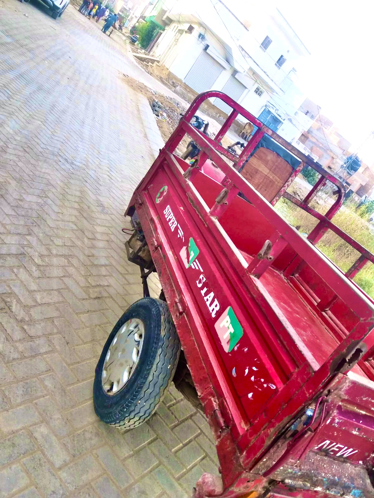 Super star loader 150cc with large body by Muslim Memon