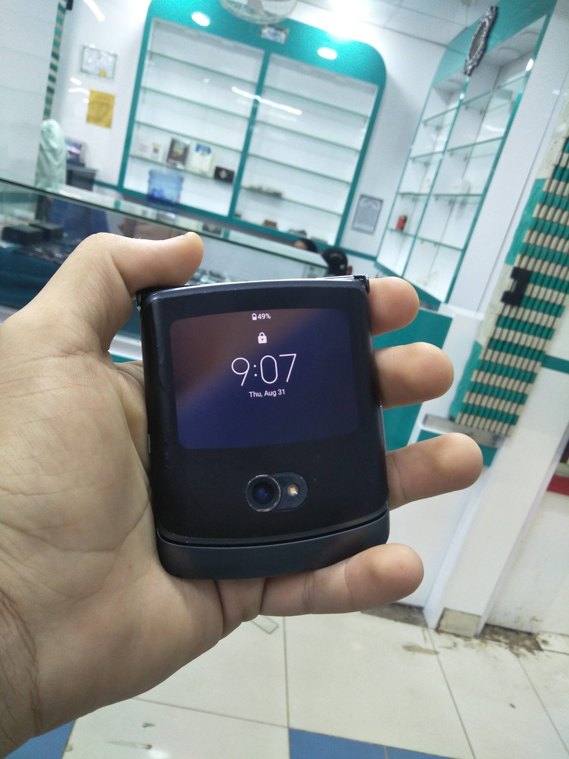 Moto Razr 2020 8/256 by Baba Altamash