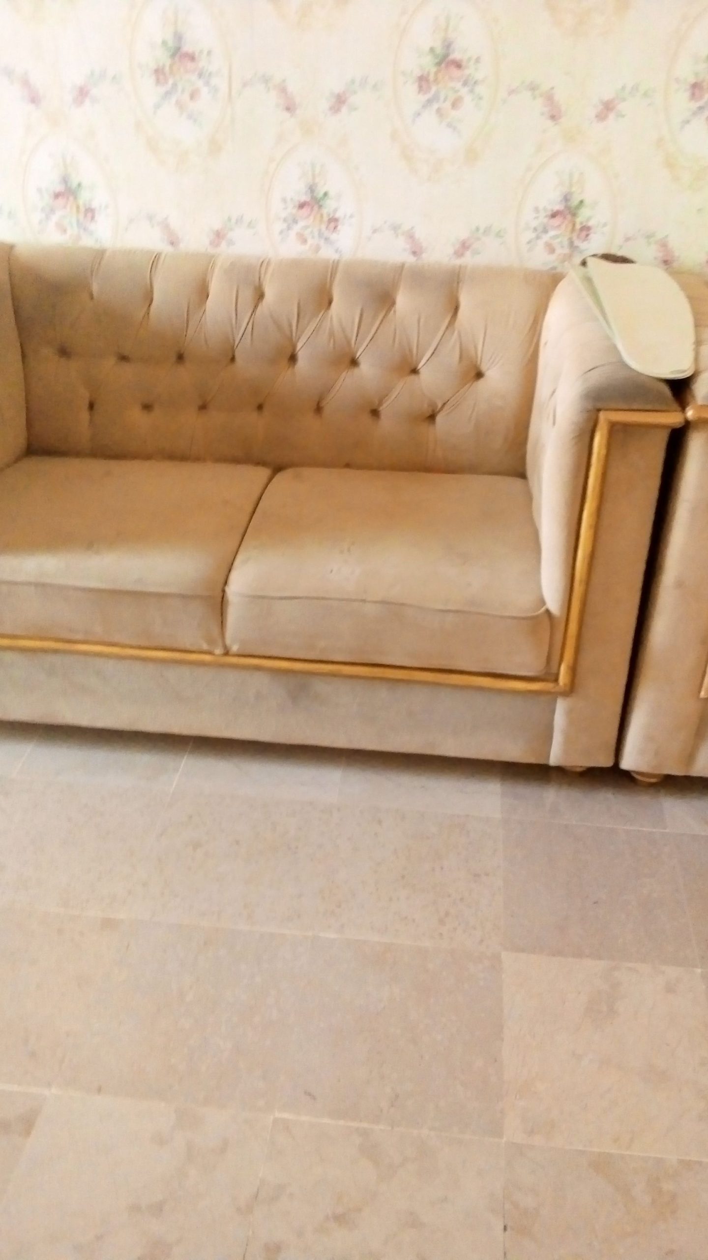 Beauty parlour cher and sofa set vid parlour Saman mukimil by MUSHTAQ Malik