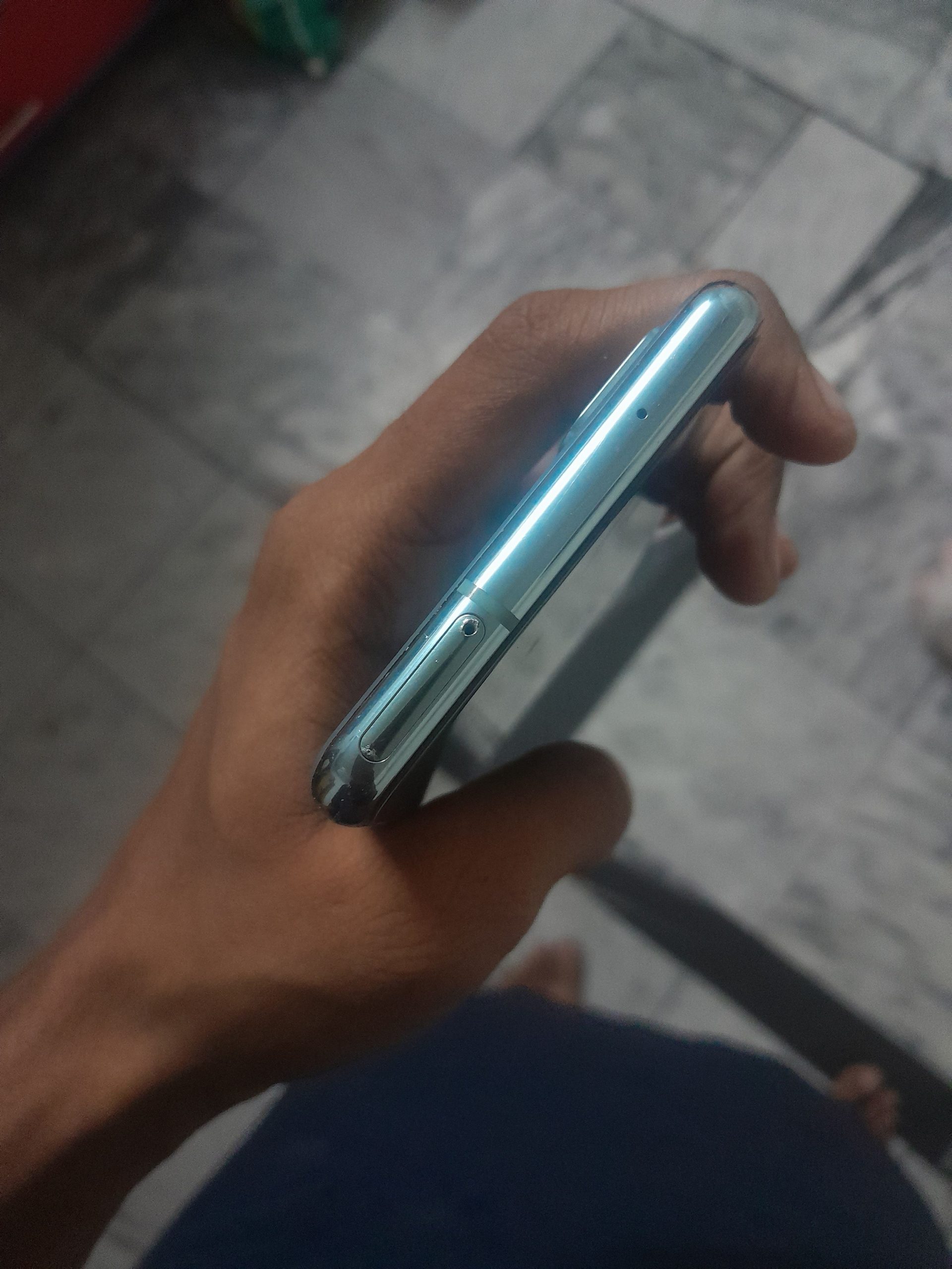 S20fe 6gb 128gb by Ans Khan