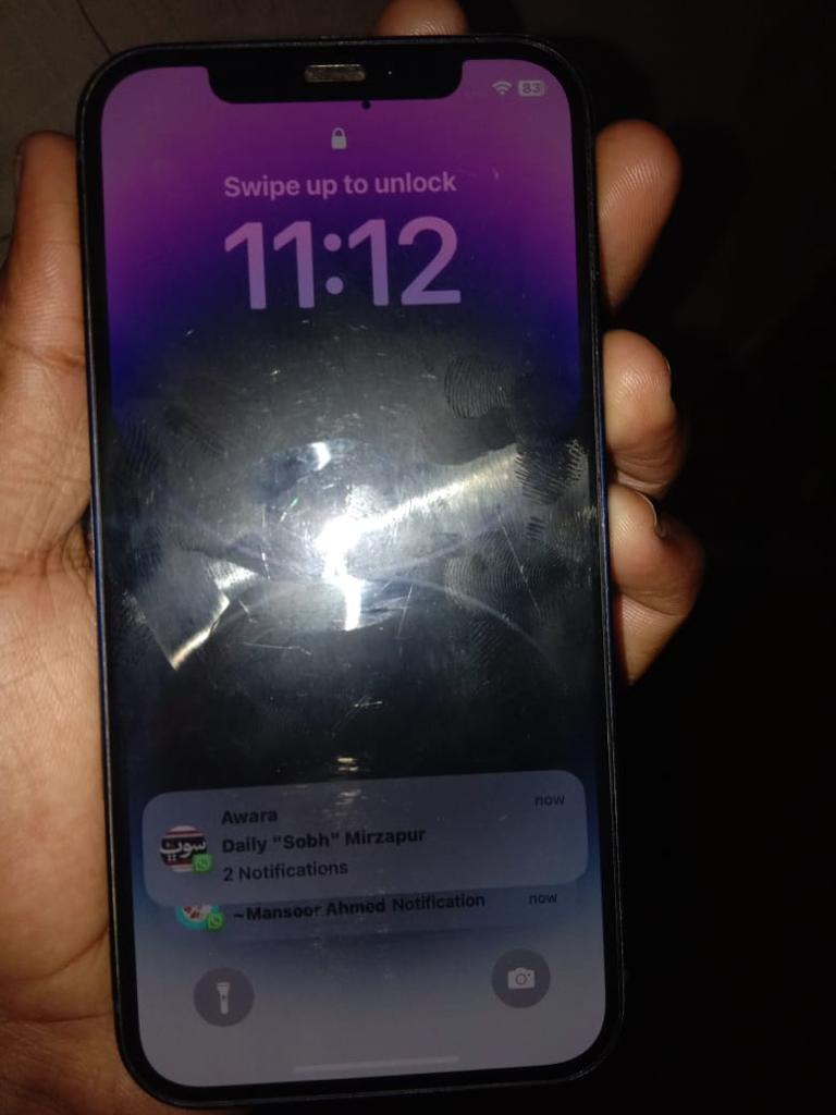 iphone 12 non pta by Areeb Baloch