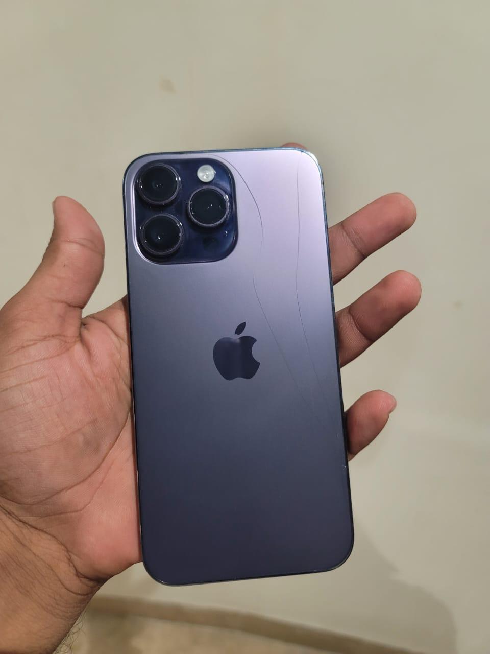 Iphone 14 pro max pta approved by Abdullah Irfan
