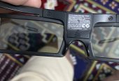 Samsung smart 3d tv original 40inchs by Ibrahim Akbari