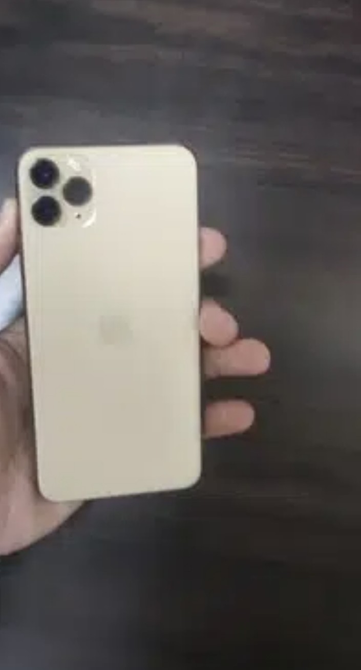Iphone 11 pro max 512 GB Changed Display orginal by Haider Sn