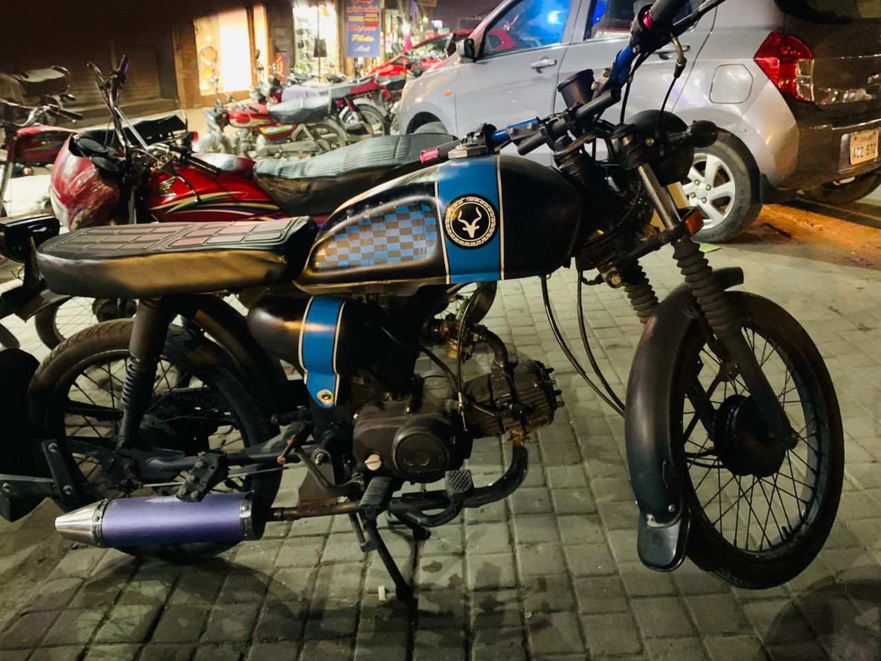 Bolt honda cd 70,2007 by Farukh Zafar