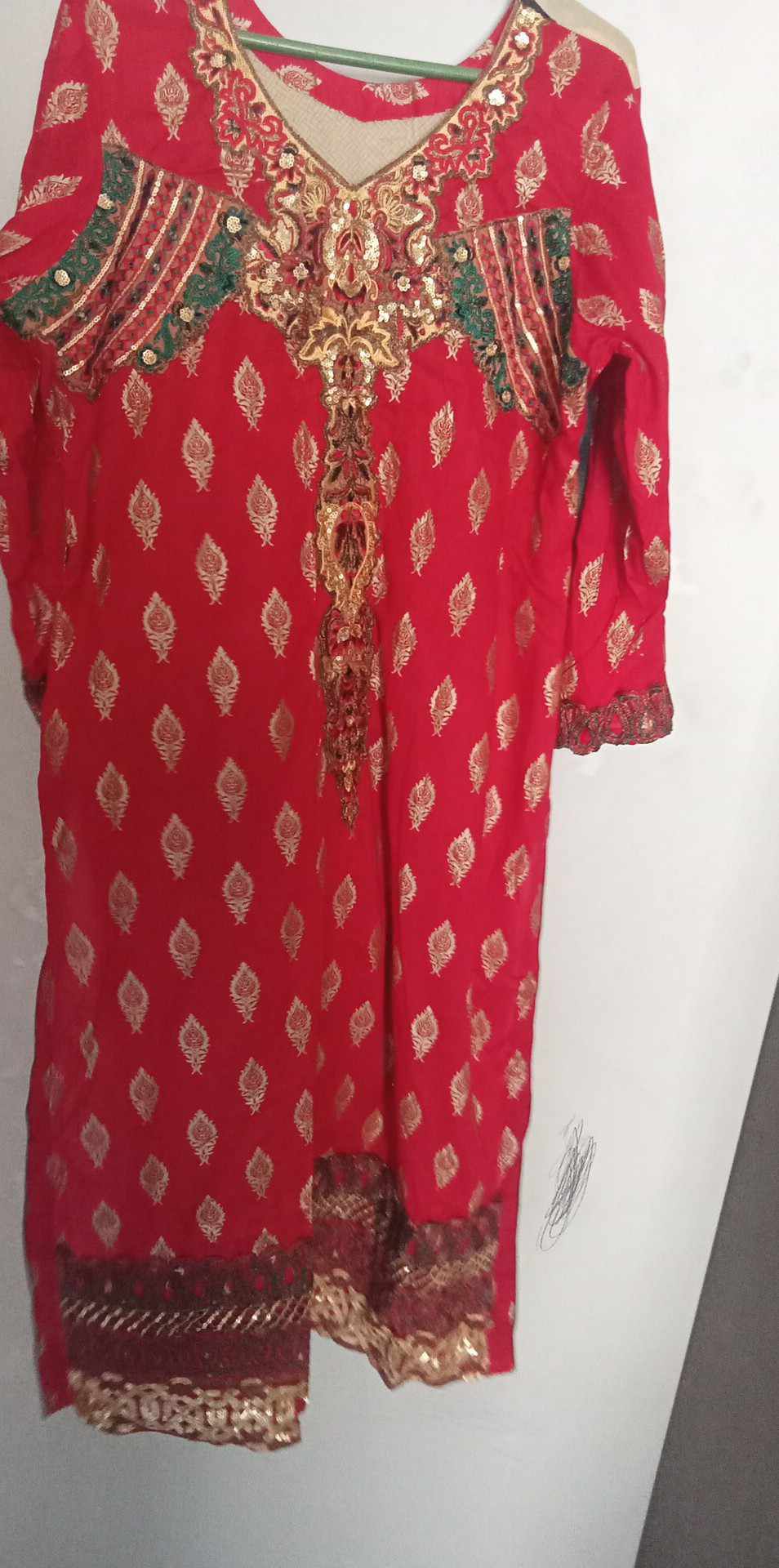 Beautiful dreeses in your range by Farhan Ghous