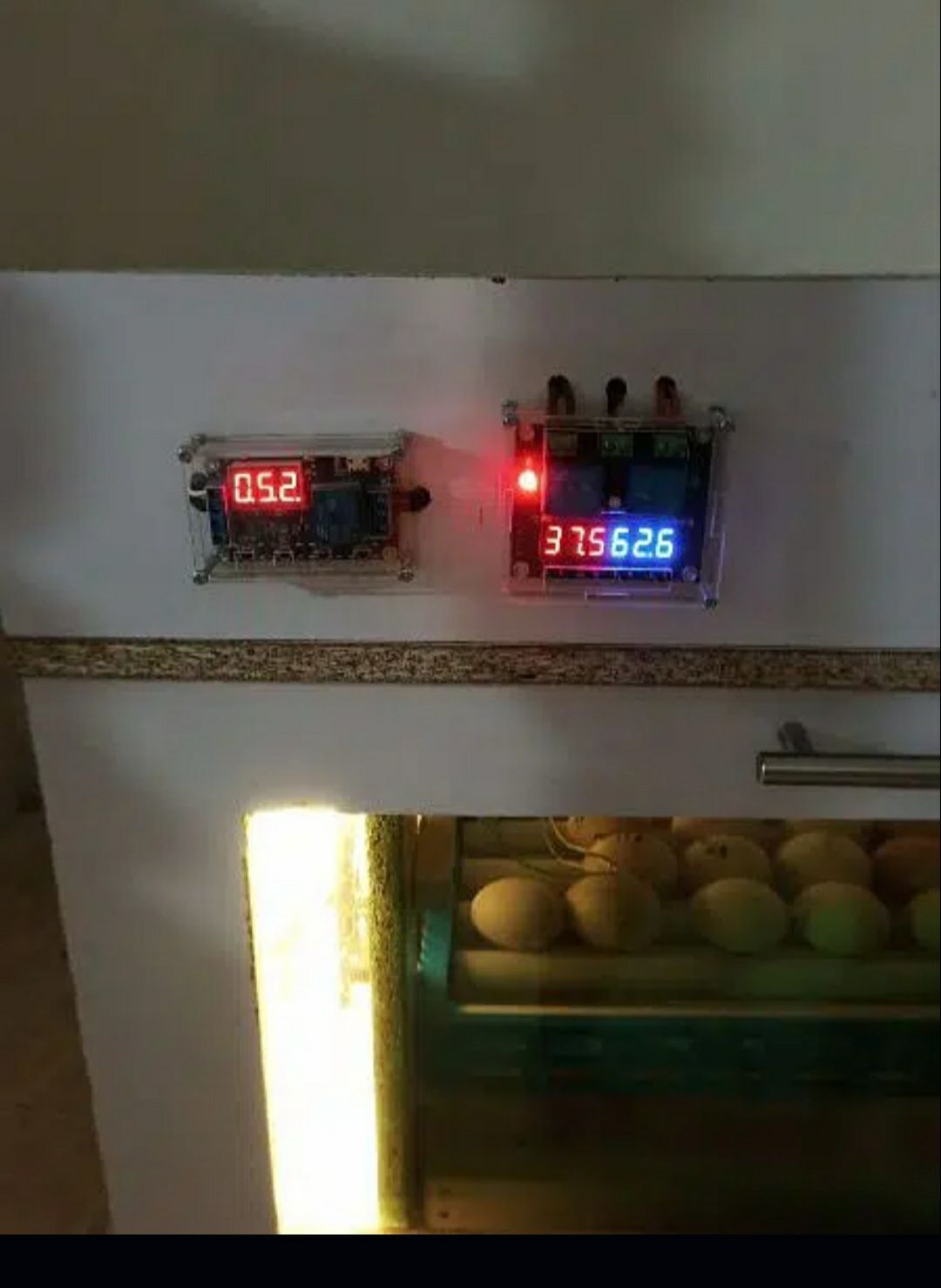 Inqubator for sale by Dr Iram