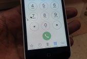IPhone 5c Non pta by Daniyal Ahmed