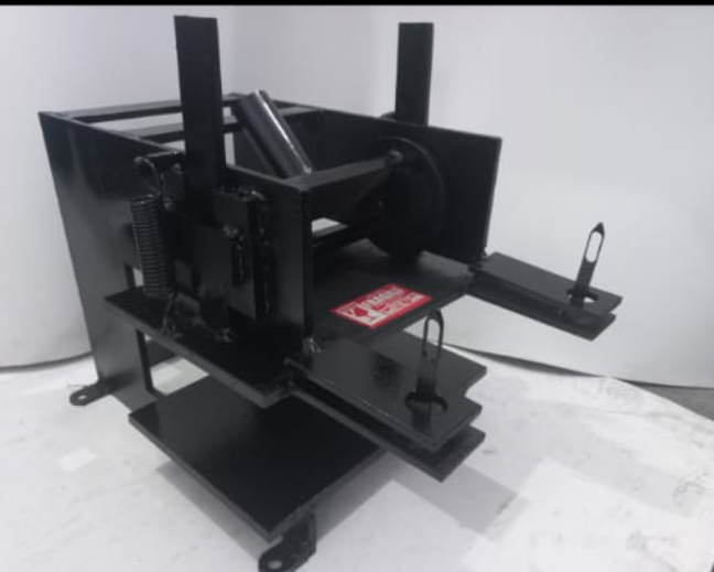 Hawai chappal setup by slipper making business