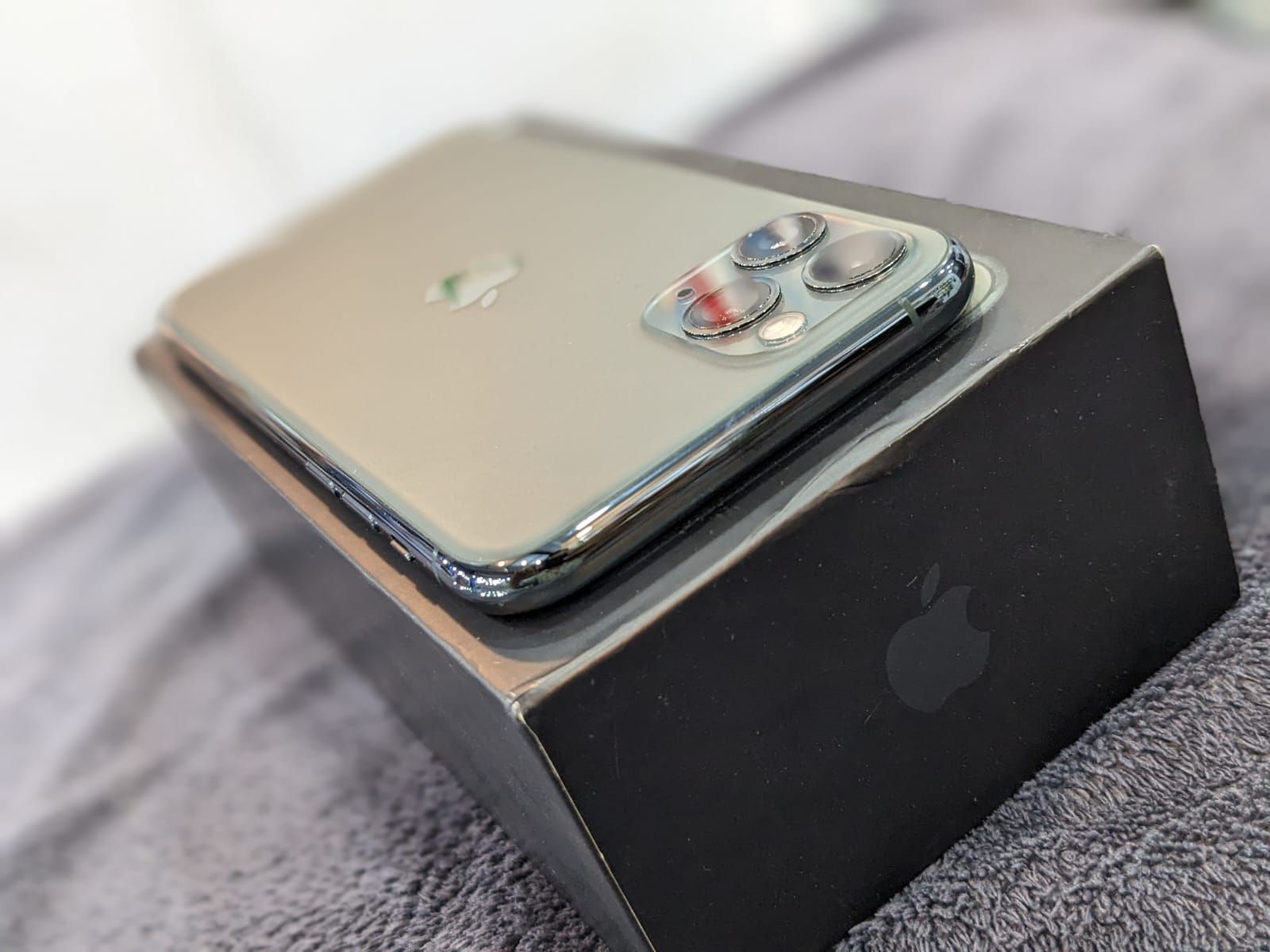 IPHONE 11 PRO by Waqas Ahmed