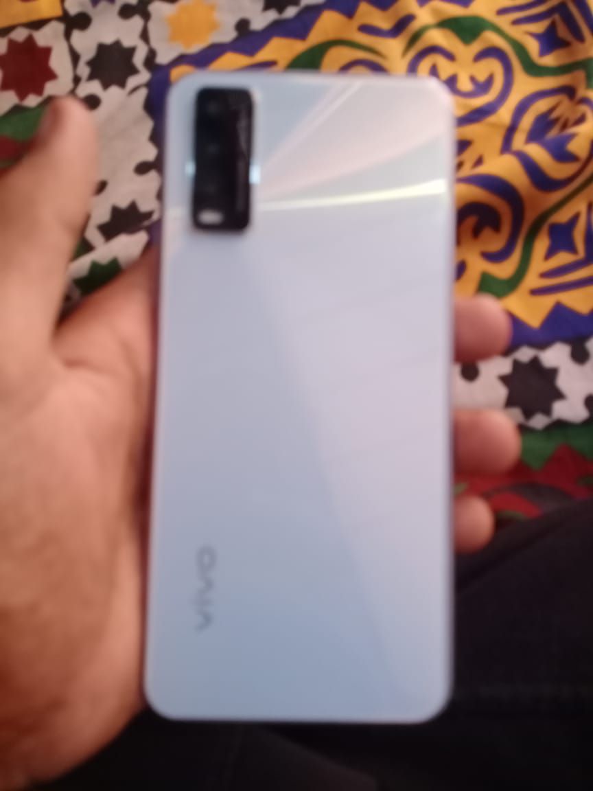 Vivo y20 by راشد البلوشی