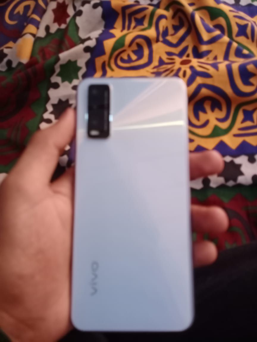 Vivo y20 by راشد البلوشی