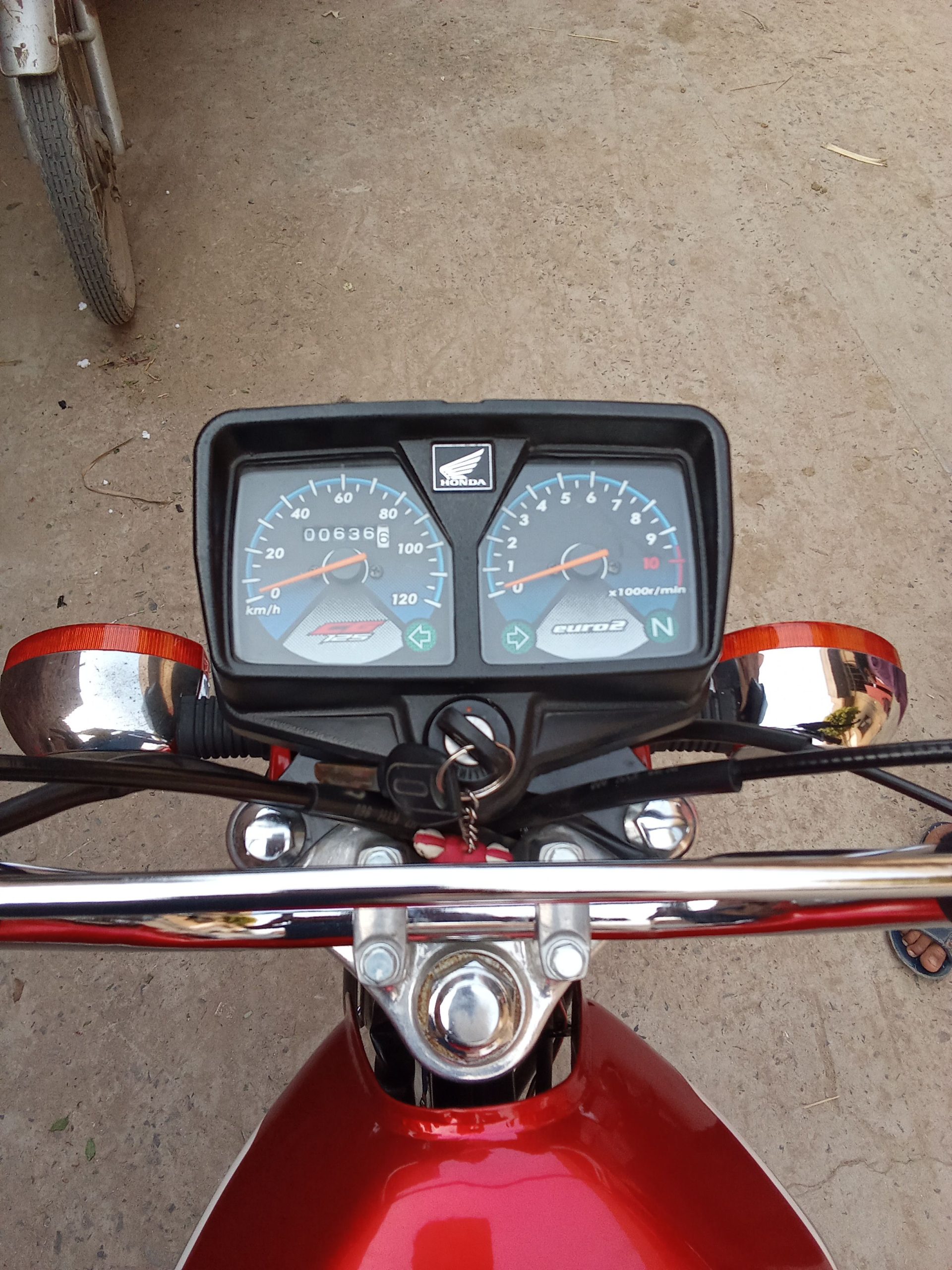Honda 125 by Abubakar Nadeem Nadeem