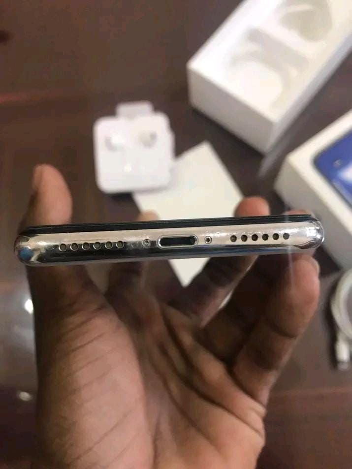 iPhone x 256 GB complete box my WhatsApp number 03489170774 by Taimur But