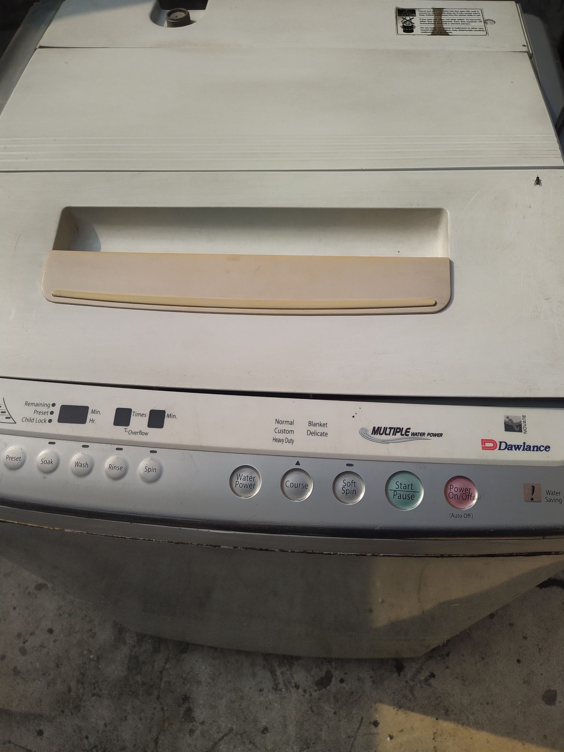 Dawlance automatic washing machine 10kg by Muhammad siddique