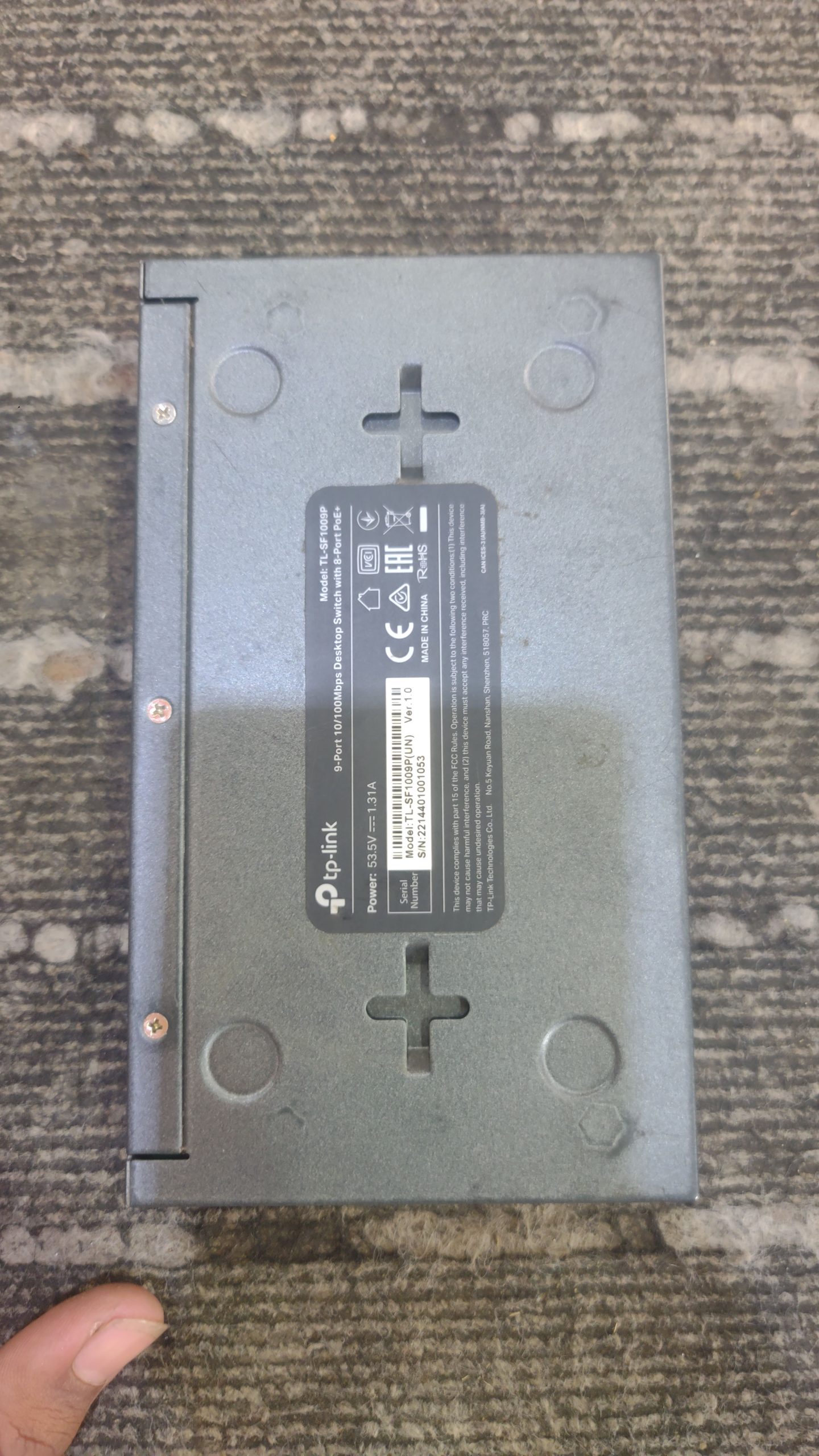 TPlink Network switch 100Mbps by Waqar Ah