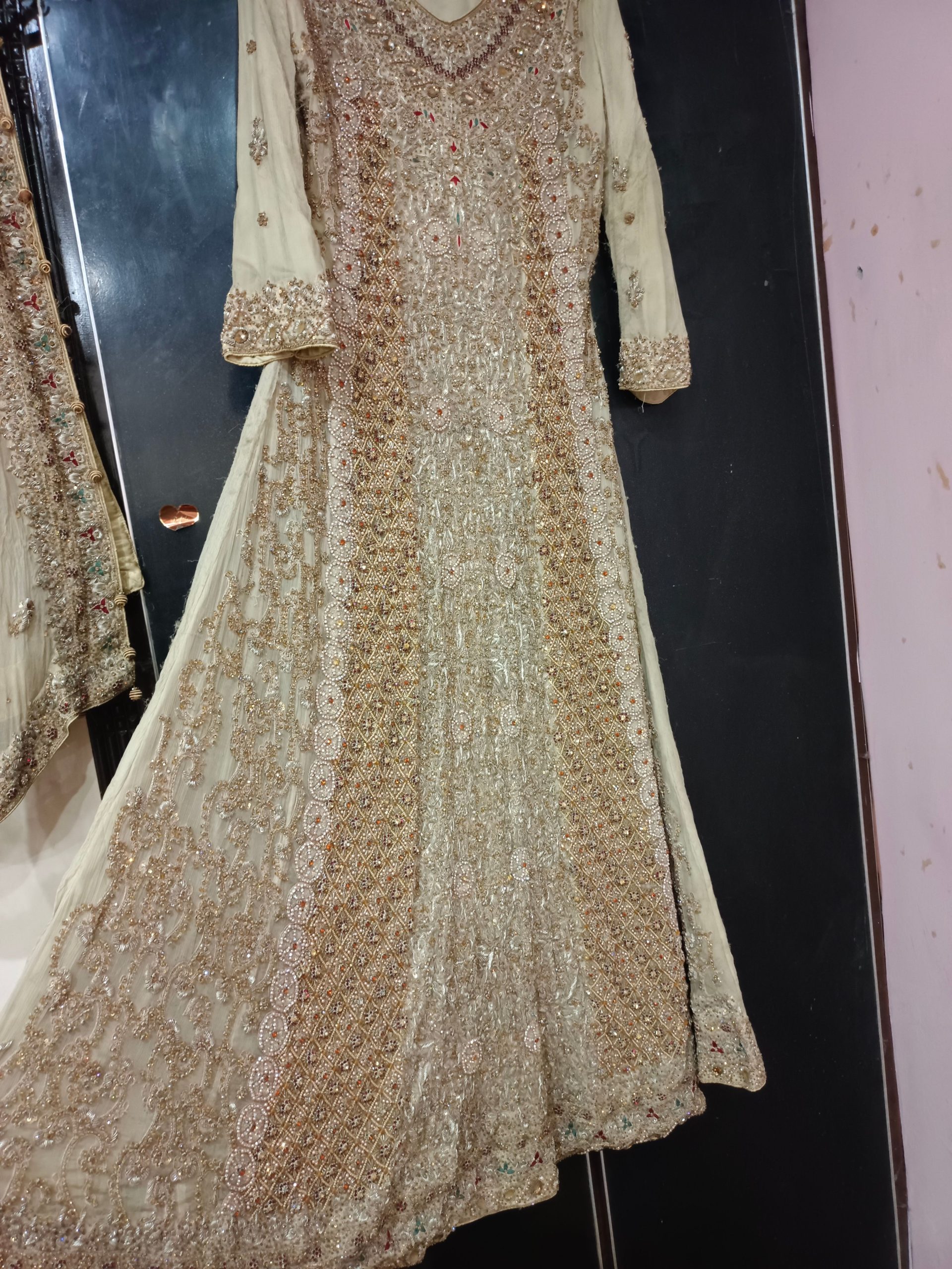 Bridal maxy by Irtazajaan Irtazajaan