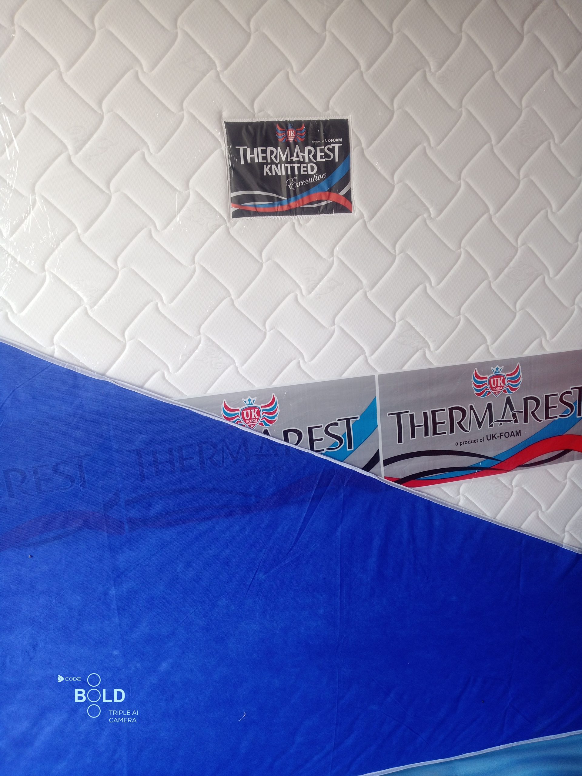 Thermarest knitted by Hussnain Foam center