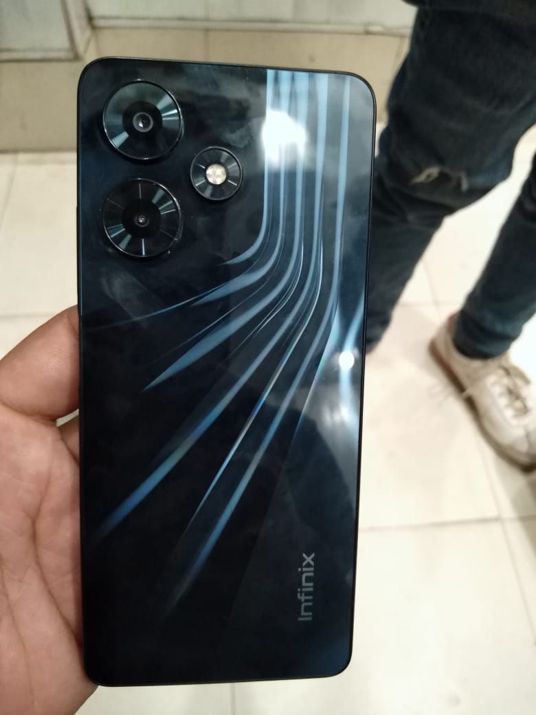 Infinix 30 8+8/128 all box by صالح اسد