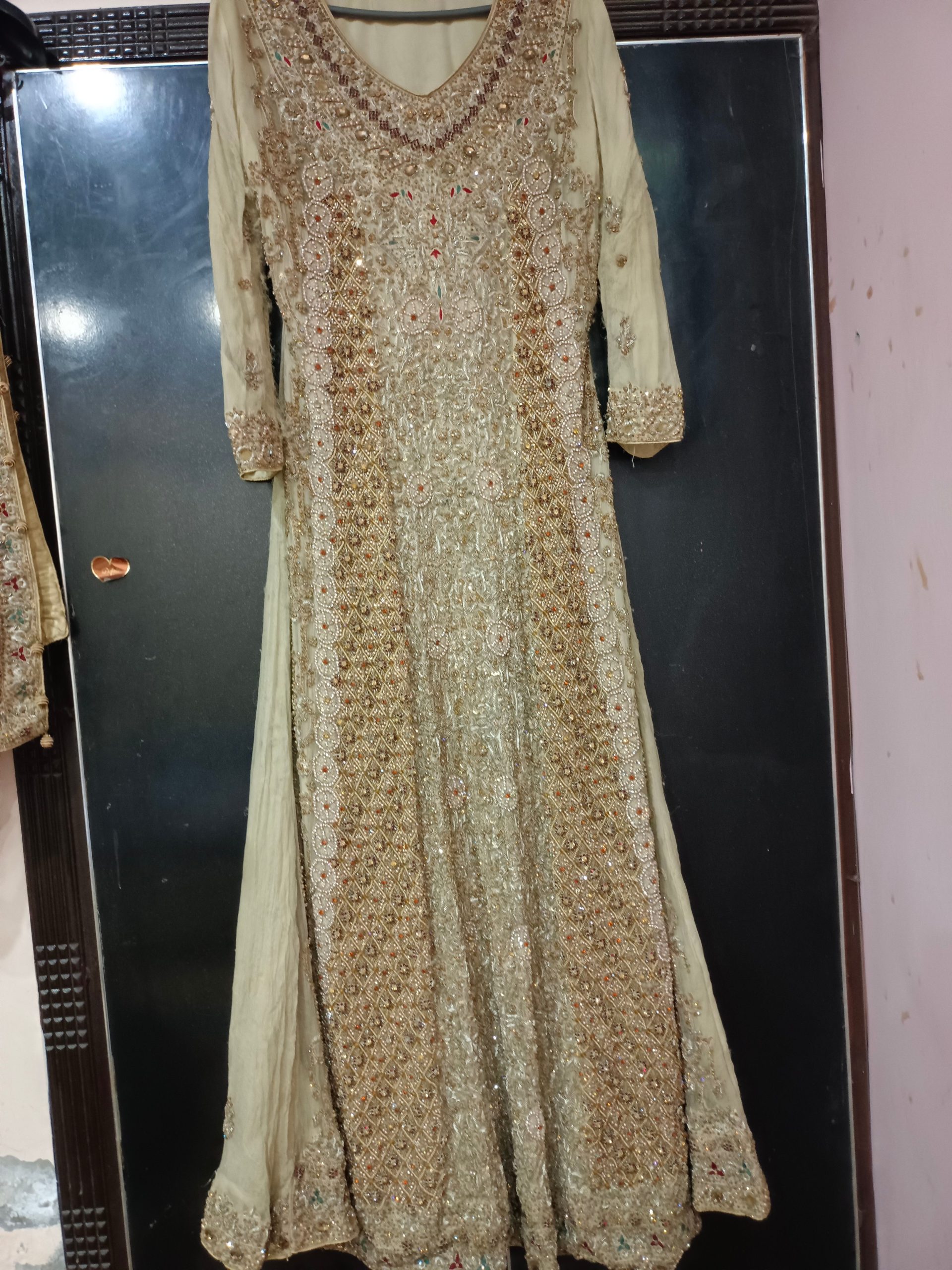 Bridal maxi by Irtazajaan Irtazajaan