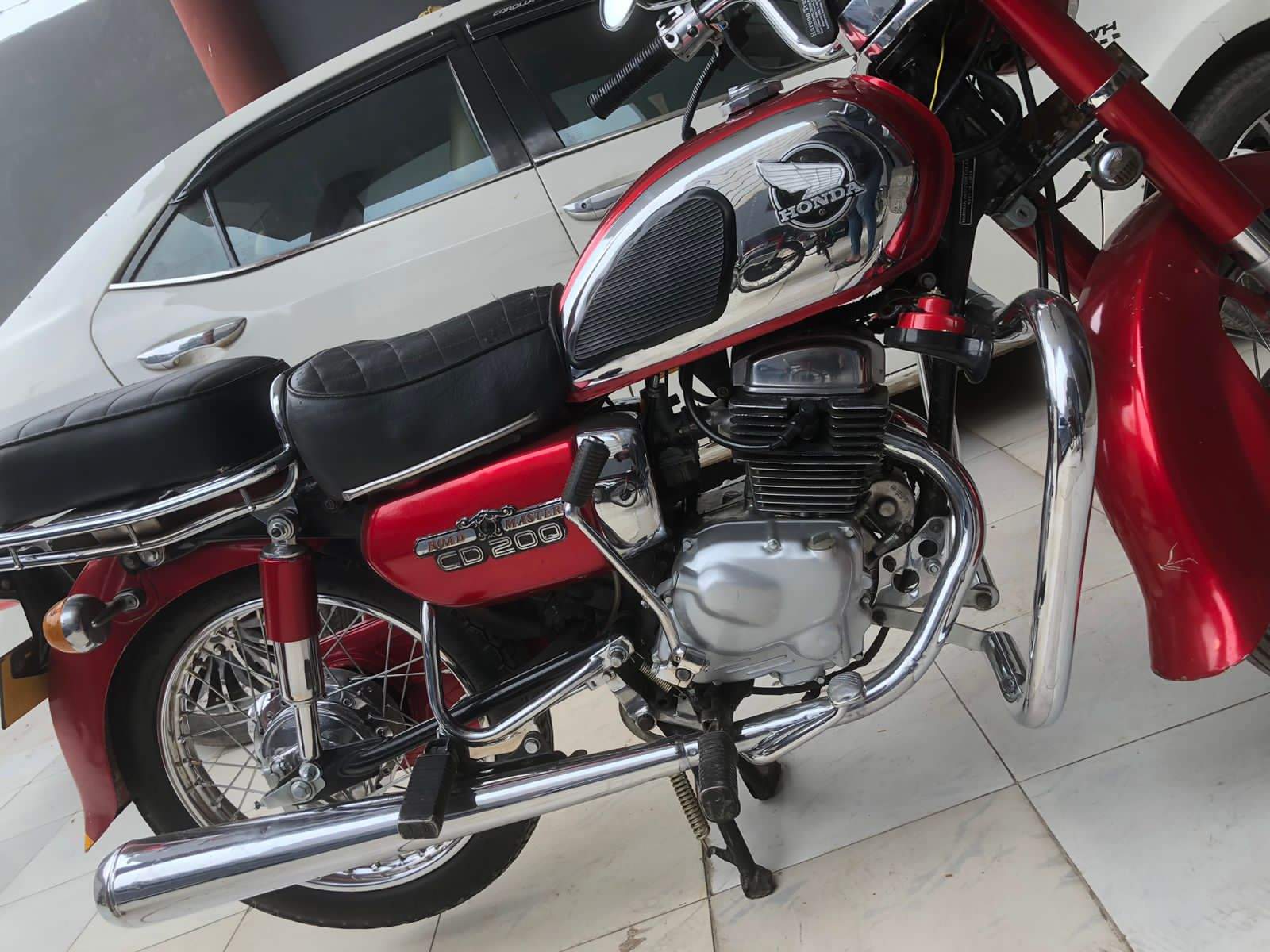 Honda CD 200 road master 1983 model by Khan sab