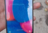 Samsungs a30 4gb 64g box and dopter ha pta finger nie chalta ha by Razab Ali