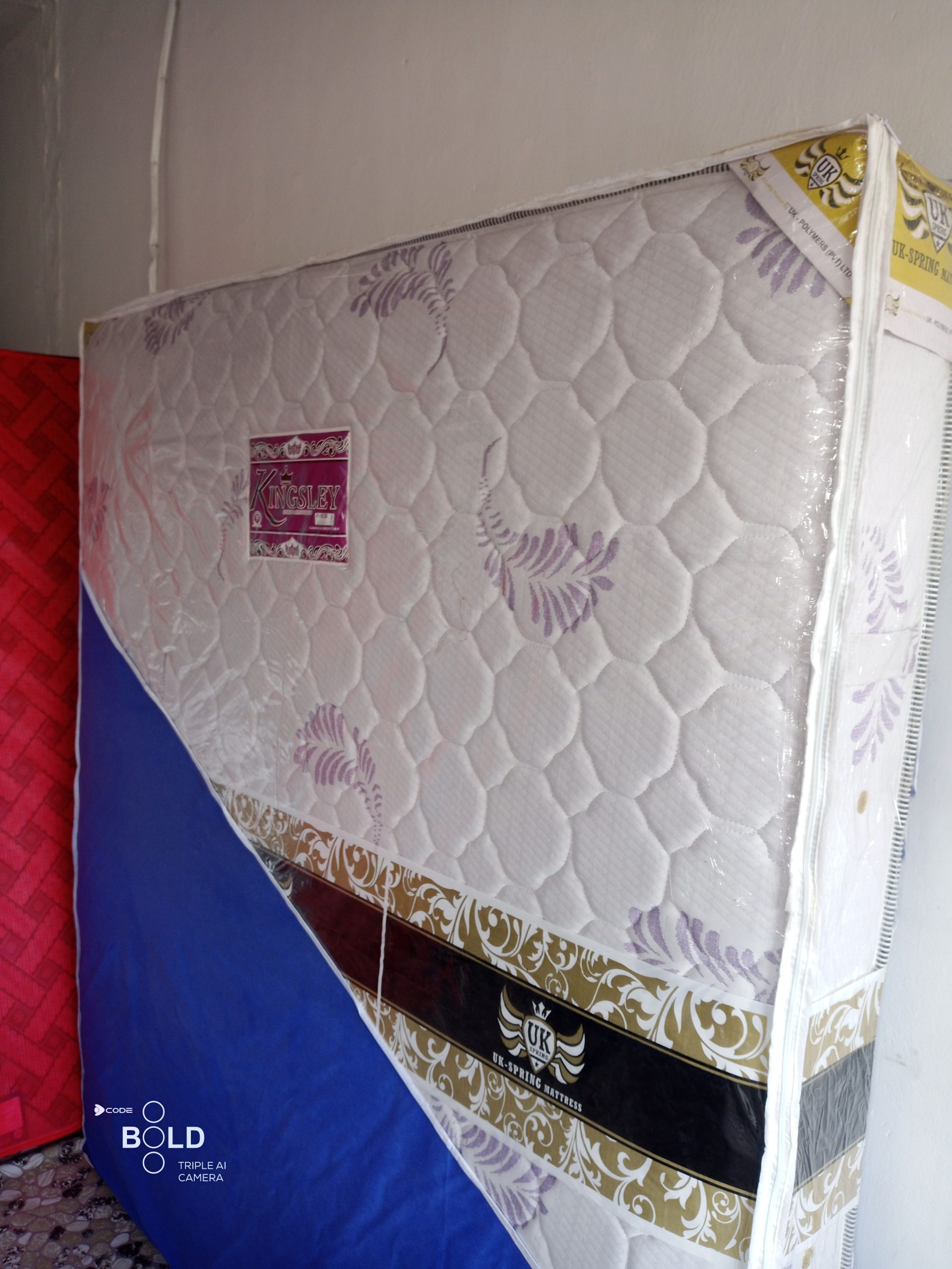 Spring mattresses by Hussnain Foam center