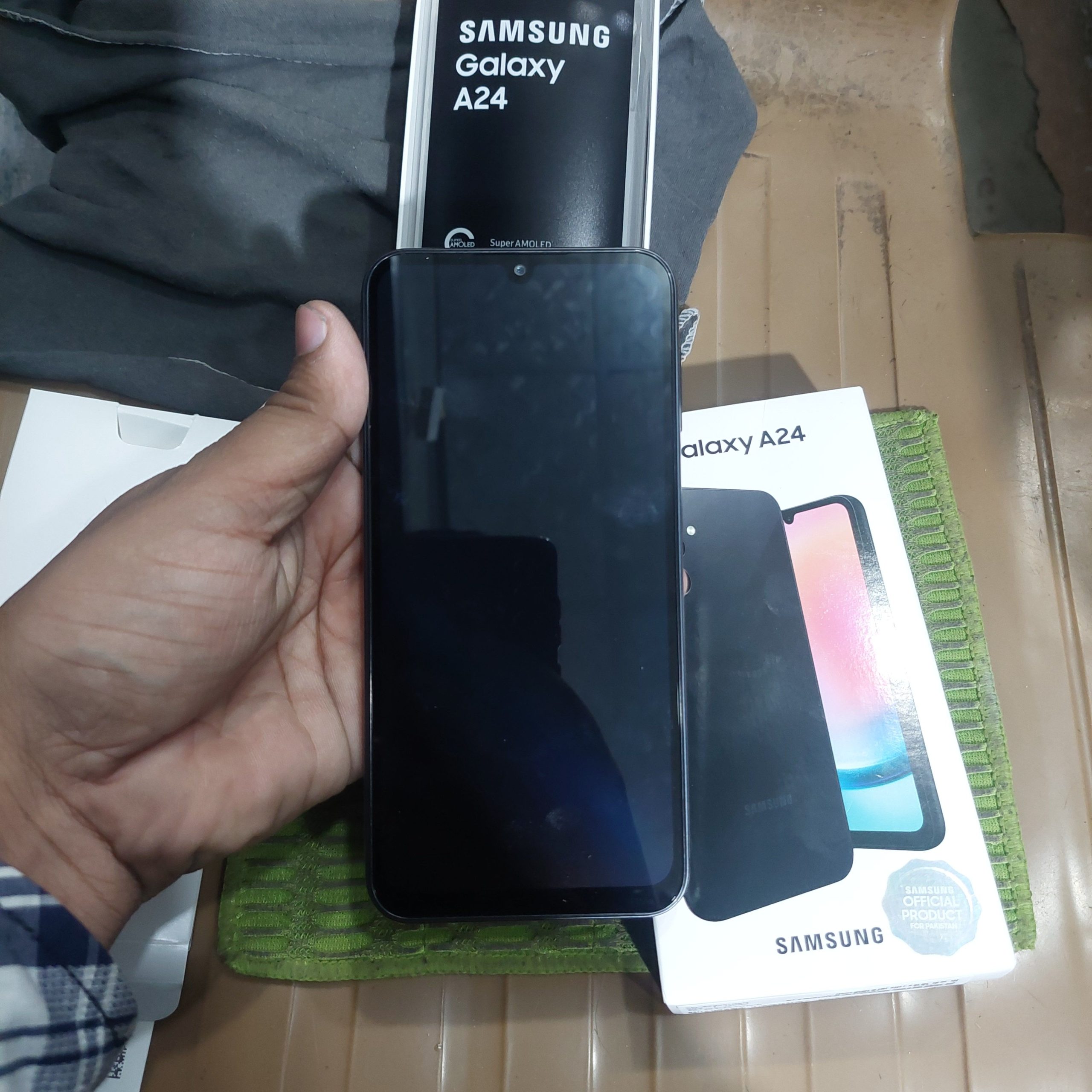 Samsung A24 8/128 black Colour by Hadi Salman